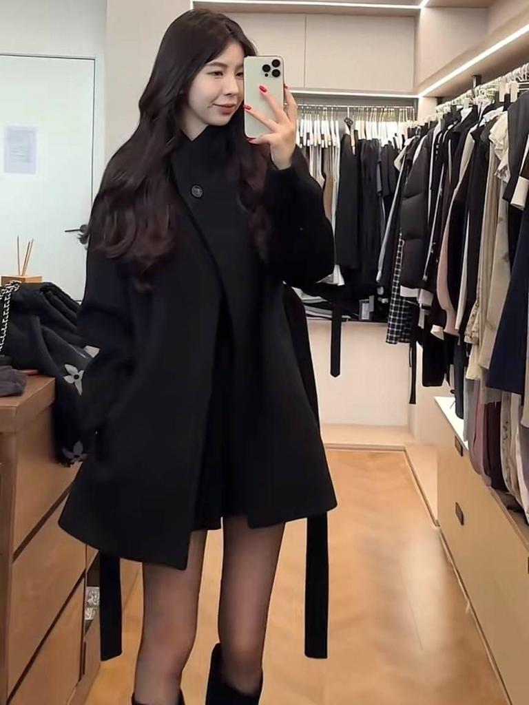 Women's Black Woolen Coat - Autumn/Winter 2025 High-End Casual Slimming Korean Style