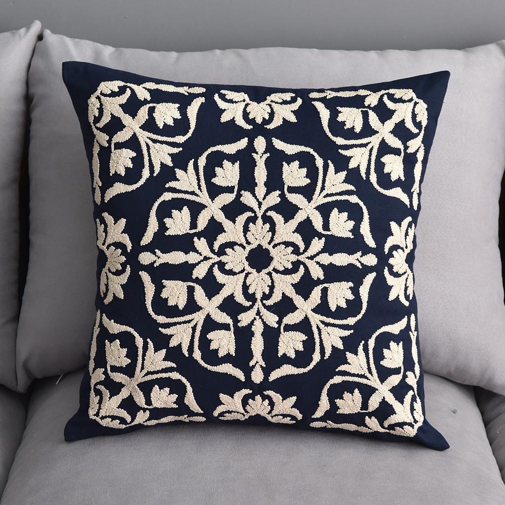 Luxury Embroidered Cushion Cover Vintage European Floral Throw Pillow Case Cotton Linen Decorative Pillowcase For Sofa Couch Bed
