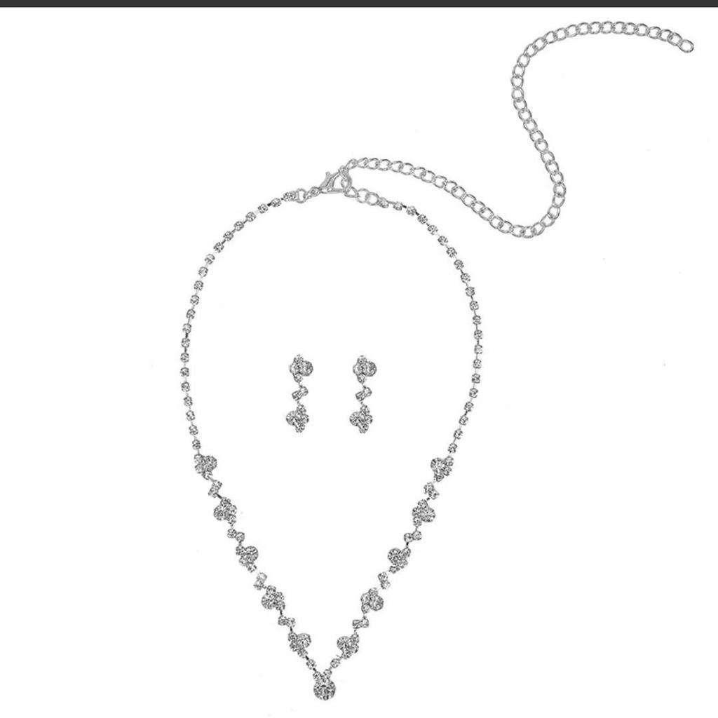 Sparkling Diamond Bridal Necklace & Earrings Set for Wedding and Evening Dress