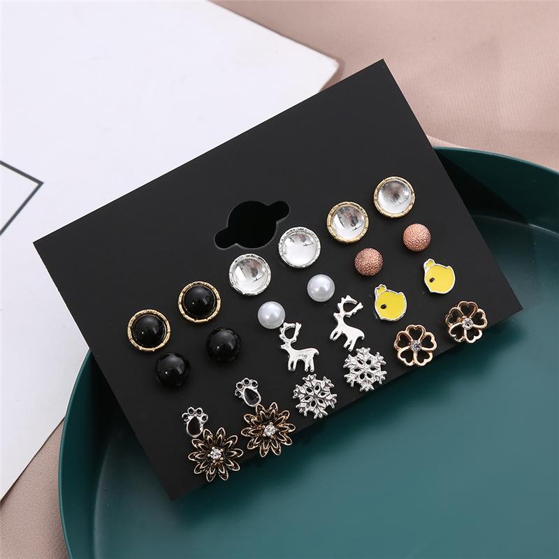 2021 European Retro Style Women's Earrings: 12-Pair Set