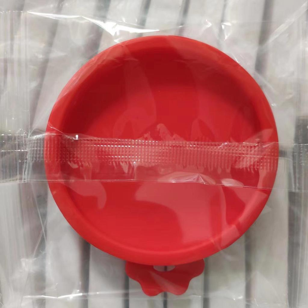 Silicone Pet Food Can Lid - Airtight Seal for Cats & Dogs, 3-in-1 Design