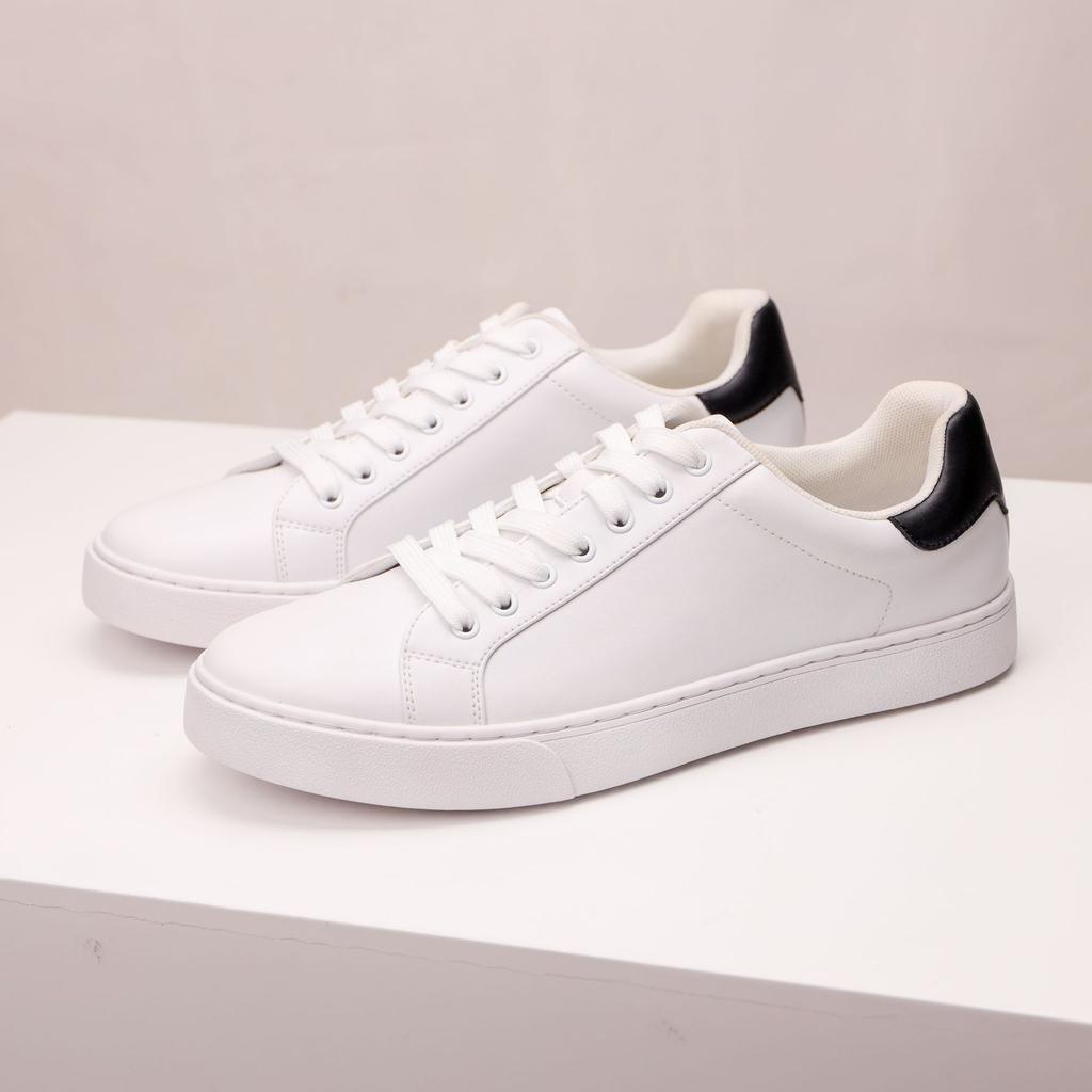 Large size retro men's black tail white shoes versatile sneakers Korean version casual leather shoes men's classic board shoes men's shoes