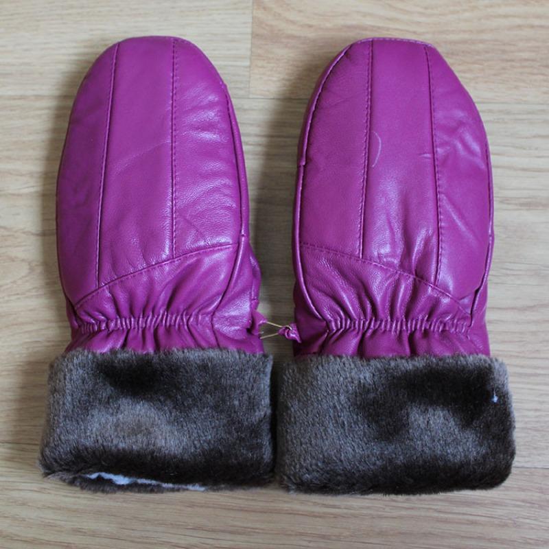 

Осенне-зимние термоперчатки для езды на открытом воздухе, бархатные толстые мужские и женские перчатки из овчины с наполнителем, кожаные перчатки average size