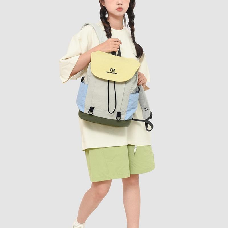 Travel Backpack Female Travel Light Leisure Elementary School Student High School Student School Bag Girls Junior High School Backpack