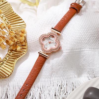 Shangmei Luxus Damen Quarz Uhr mit vierblättrigem Kleeblatt