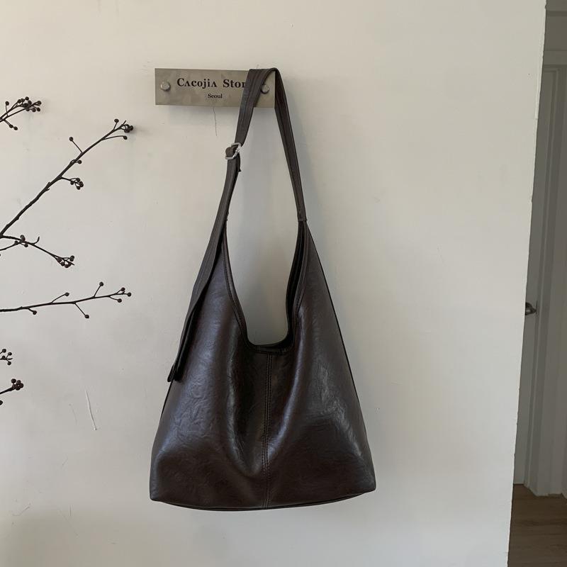 Bag Women's Large-capacity New Versatile Lazy High-end Single Shoulder Messenger Bag Commuter Tote Bag Tide