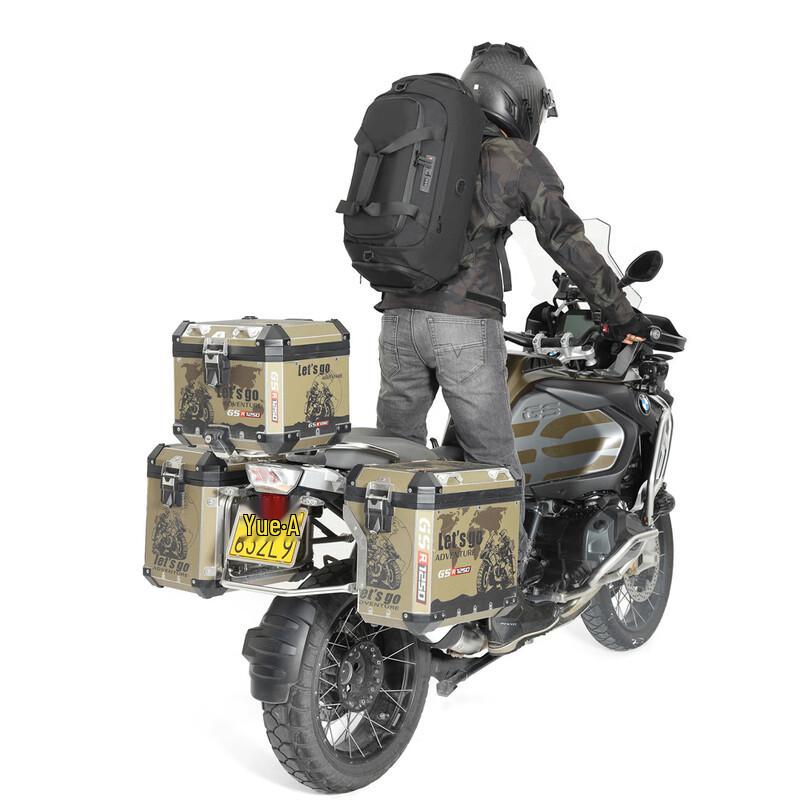 Men's Wet & Dry Separation Travel Gym Bag