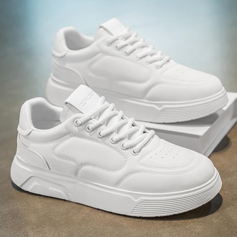 Fashion White Casual Sneakers Men's Street Skateboard Shoes Classic Thick Sole Walking Sneakers Men Comfort Outdoor Trendy Shoes