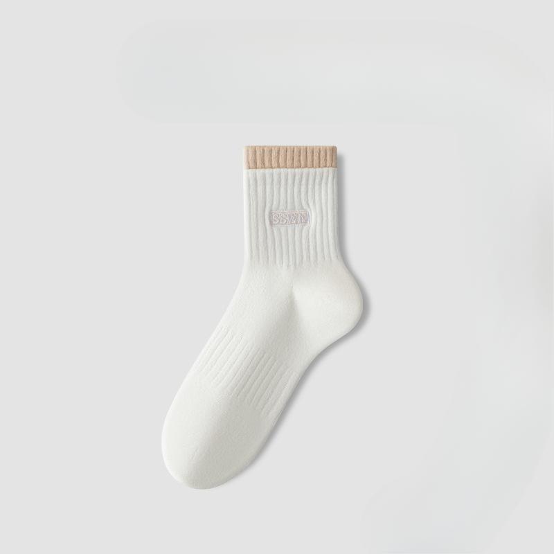 Female Spring and Autumn Leisure Running Pure Cotton Sweat Absorbing Deodorizing Pile Long Socks