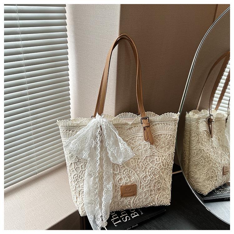 

2025 новая кружевная мода ретро универсальная портативная сумка-тоут женская сумка через плечо большой вместимости