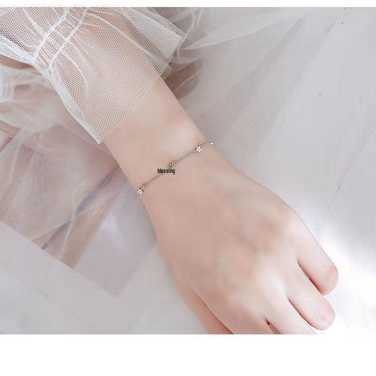 Korean Style Star Bracelet for Girls - Girlish, Fairy, Non-Fading, Simple & Versatile Design for Best Friends.