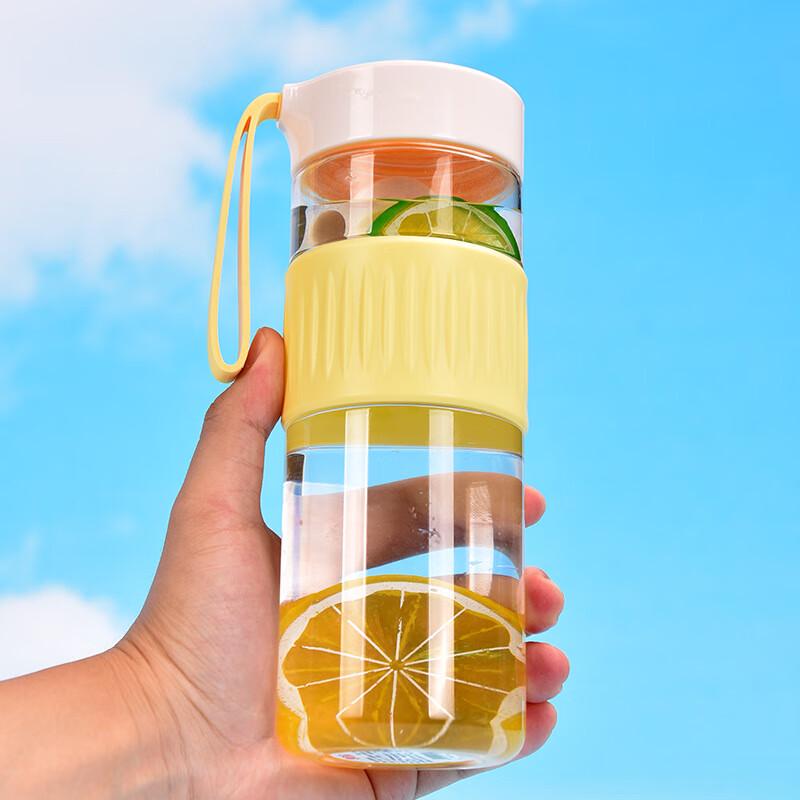 SMPP&DR Portable Plastic Water Bottle with Sleeve