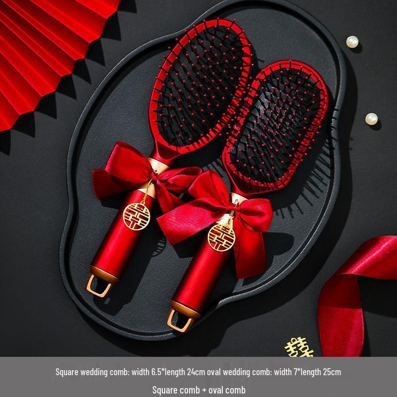 Červené svatební potřeby: Happy Comb Věnná kolekce - Pár polštářů pro ni