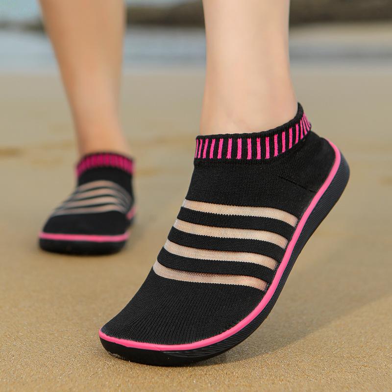 

Parent-child multi-functional outdoor shoes anti-cut creek shoes men s and women s beach shoes quick-drying wading anti-skid comprehensive training sh 42