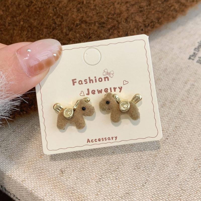 

Креативные Уникальные Мультяшные Серьги в виде Жеребенка для Женщин Девушек Милые Животные Маленькая Лошадка Пуссеты Ювелирные Изделия Подарок на Новый Год A3