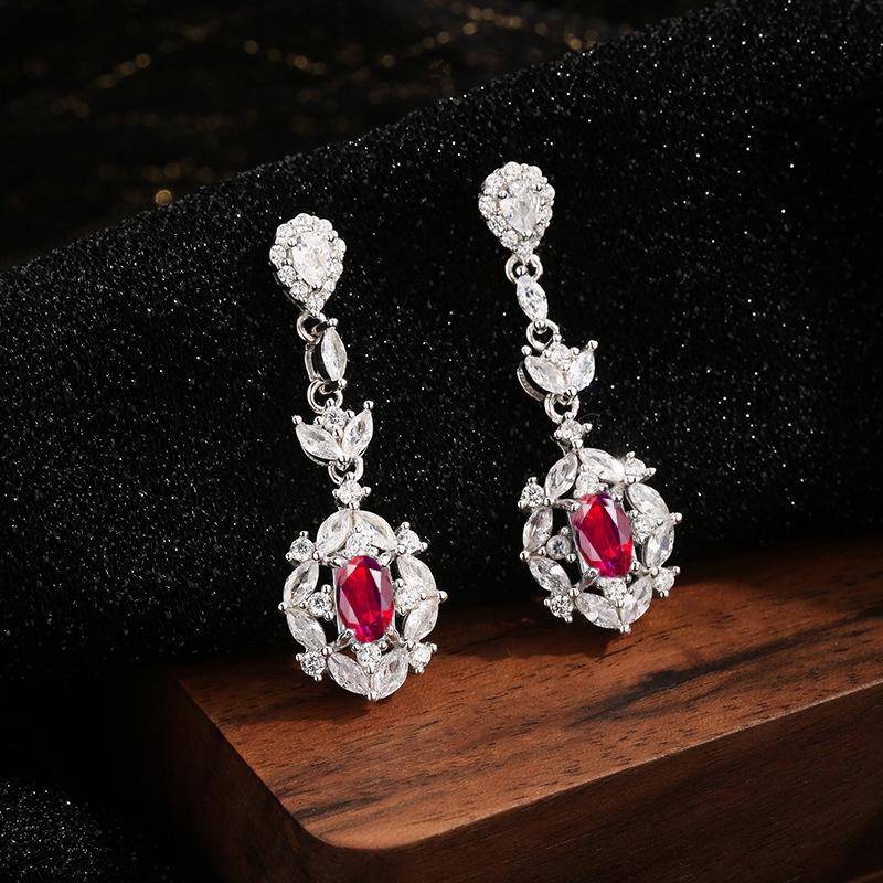 925 Sterling Silver Pigeon Blood Red Sakura Pink Zirconia Dangle Earrings for Women: High-End, Fashionable, Versatile Stud Design 925 Silver красного бриллианта