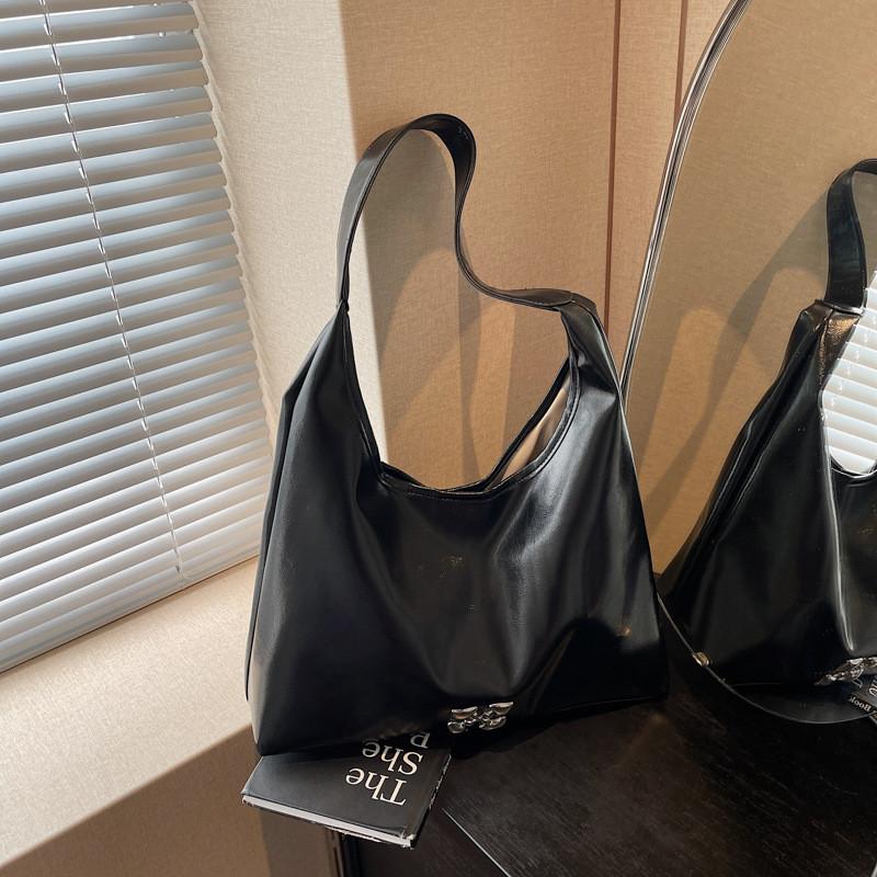 Vintage Large Capacity Chic Ins Korean Style Commuter Tote Bag For Women In Autumn Winter