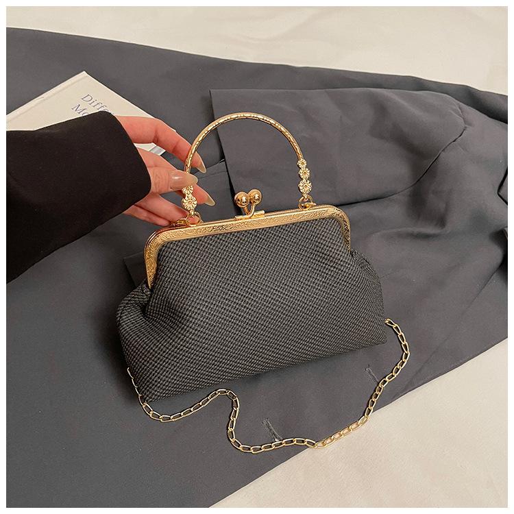 Fashi Elegant Women's Shoulder Bags Casual Simple Ladies Crossbody Chain Bag Portable Female Evening Clutch Handbags Purse