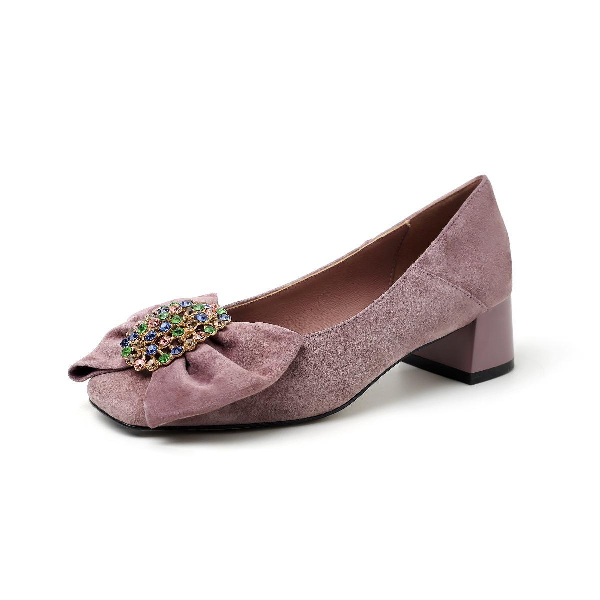 

Красивые туфли-балетки из мягкой кожи со стразами и бантом, с неглубоким вырезом и средним каблуком, новые женские модели 40 фиолетовый