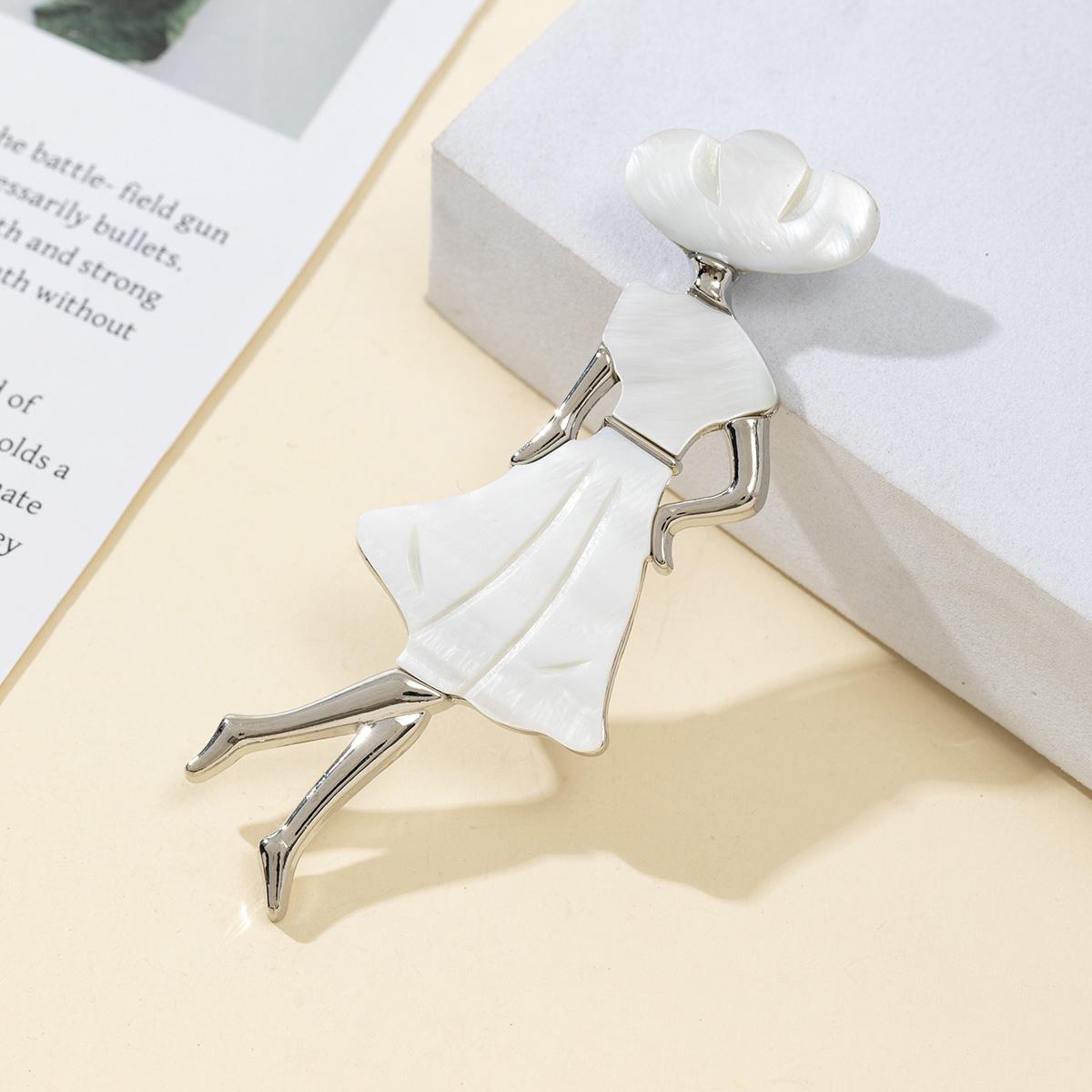 

Натуральный перламутровый женская брошь-подвеска из ракушки для элегантных вуалеток женская брошь ювелирное изделие подарок 82x33 мм 82x33mm