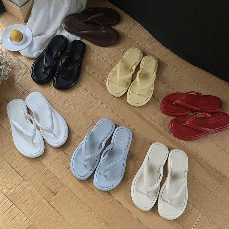 Fashion Shoes Woman 2025 Slippers For Swimming Pool Low Luxury Slides Platform Rubber Flip Flops Beach Designer Flat Summer Hawaiian Rom