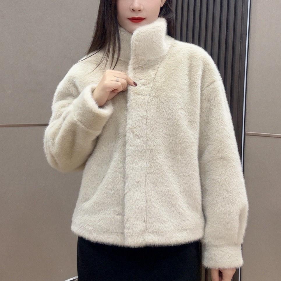 Short Fashion Stand Up Collar Leopard Print Fur Coat for Women In Winter Warm and Loose