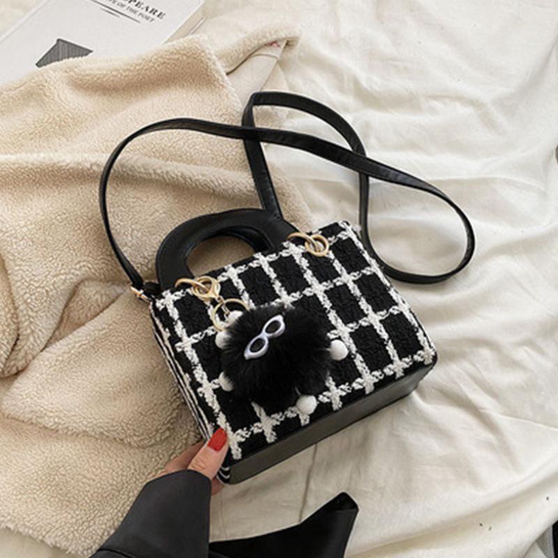 Zzzz Sense Damen Tweed Umhängetasche - Lady Di 2024 Frühling/Sommer Kollektion, Nischendesign, Kleine quadratische Handtasche.