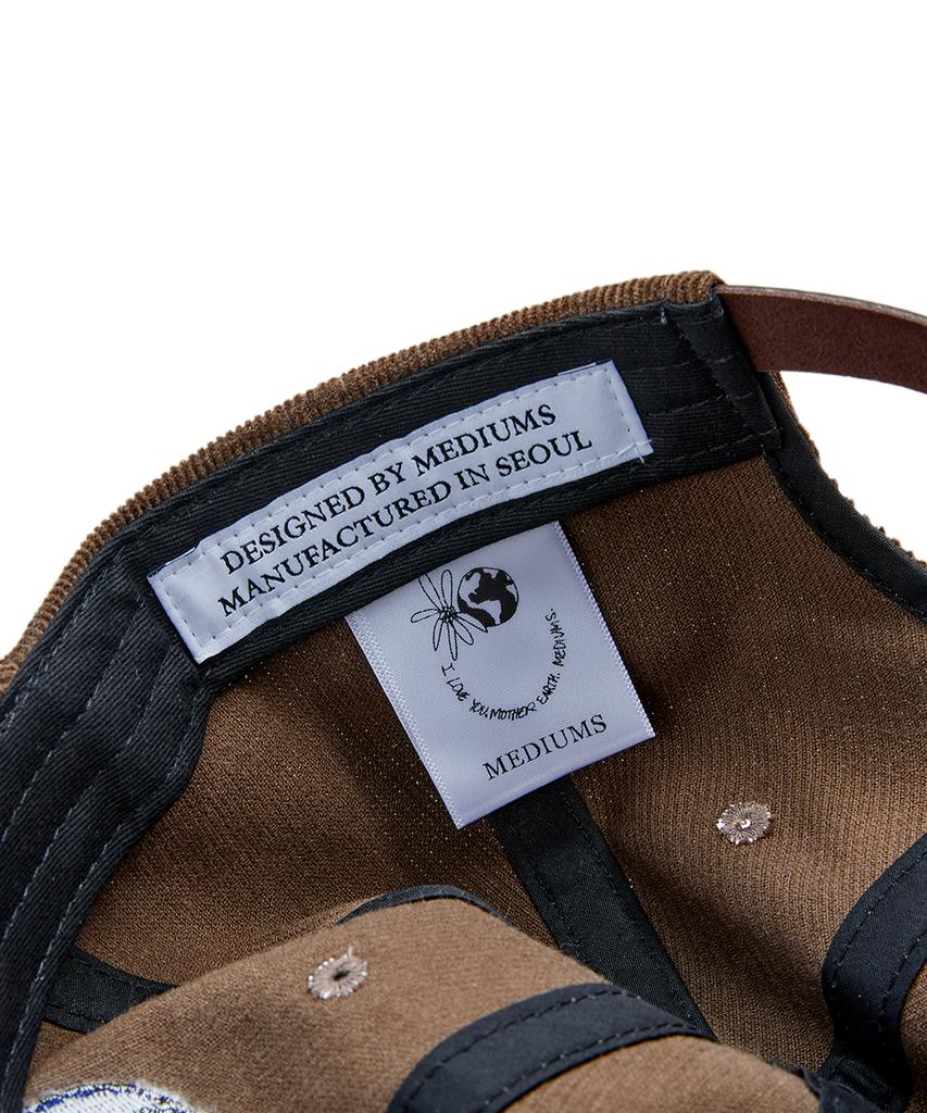 Midieomseu Corduroy Earth Ball Cap - Brown