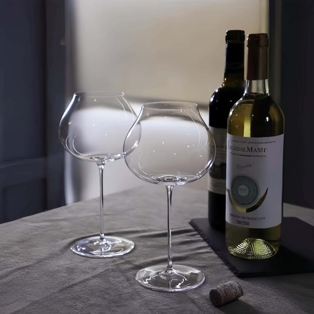 Nordic Ultra-thin Large Red Wine Glass  And High-end With An Excellent Feel Burgundy Glass Crystal Tall glass Banquet Wine