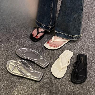 New Flat Flip-flops for Women's Outerwear Simple Board Beach Shoes