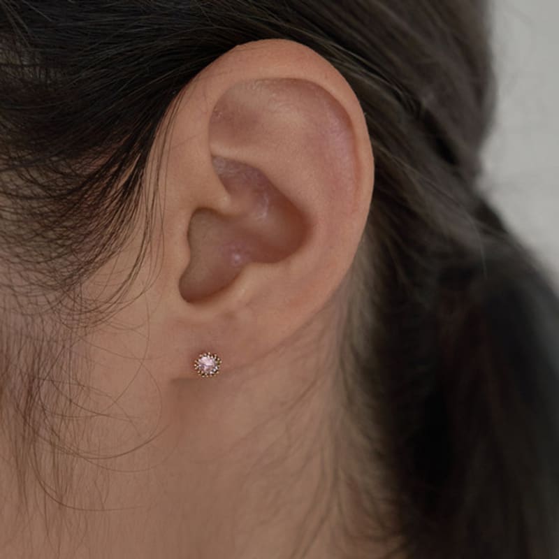 OR D`OR [14K] Nanocital Mini Piercing Earrings