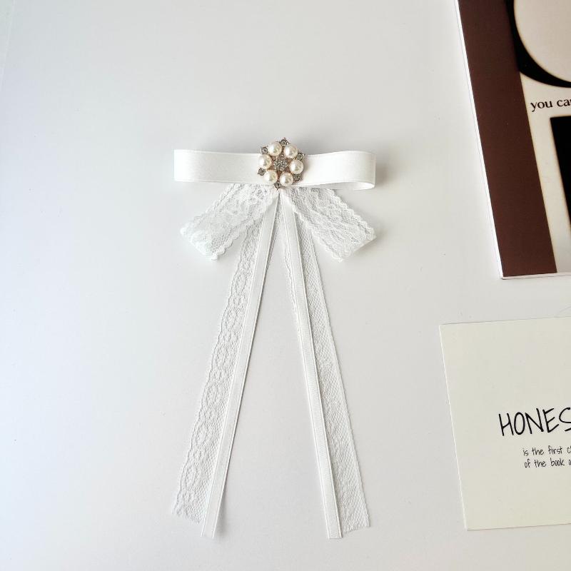 Černá krajková brož Mašle Bílá perlová brož Kravata Pro dámské oblečení Zdobení výstřihu Stuha Kravata Šperky Doplňky