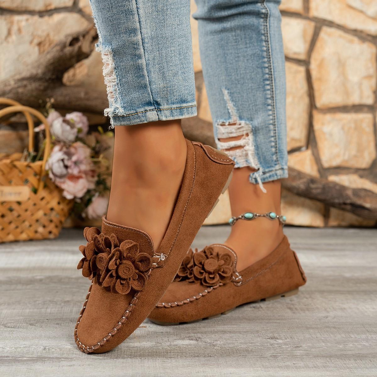 

2025 весна и осень новая обувь медсестры повседневная на плоском каблуке женская обувь обувь Doudou обувь для мамы подошва из говяжьей кожи одинарная обувь с цветком женская 42 светло-коричневого