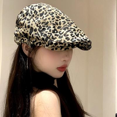Forward Hat Niche Design Sense Retro Spice Girl Leopard Print Duckbill Hat Women's Summer Thin Fashion Beret