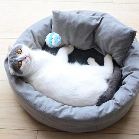 Pet Cats Dogs Color Block Plush Bell Ball Claws Grinding Bite-resistant Chew Toy