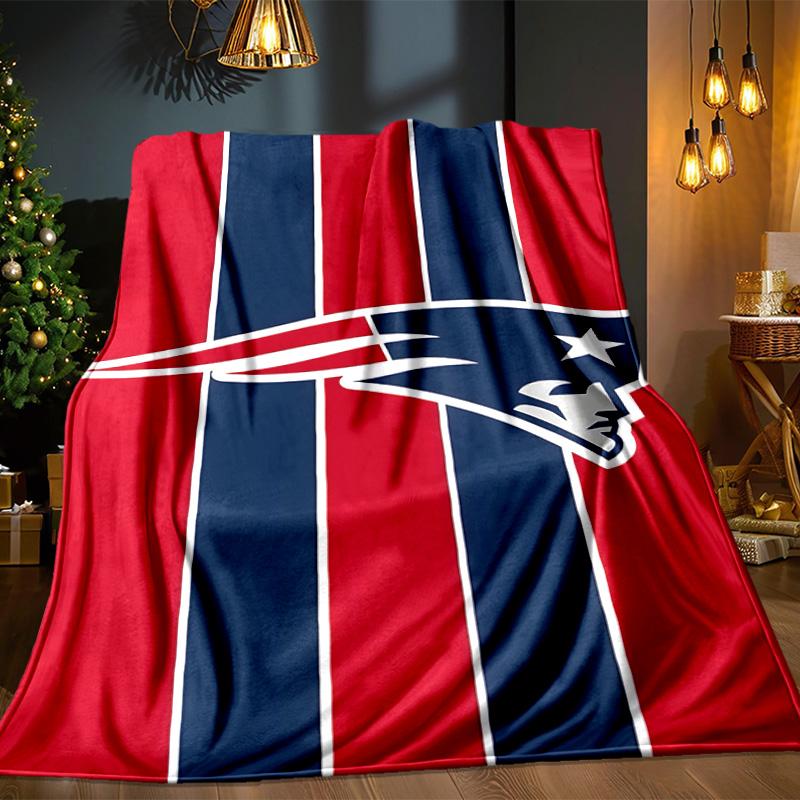 Patriots Team Spirit Blanket Outdoor Flannel Blanket for Camping, Hiking, Garden Parties, Picnic Essentials,gift for family and friends
