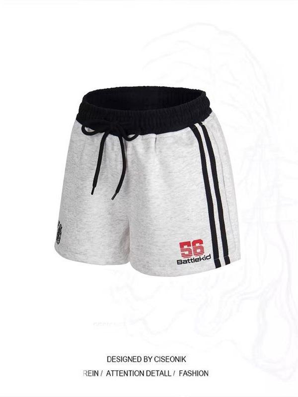 Women's 2026 American Retro Sports Shorts - Summer Letter Print, Loose Fit Hot Pants, Versatile Design