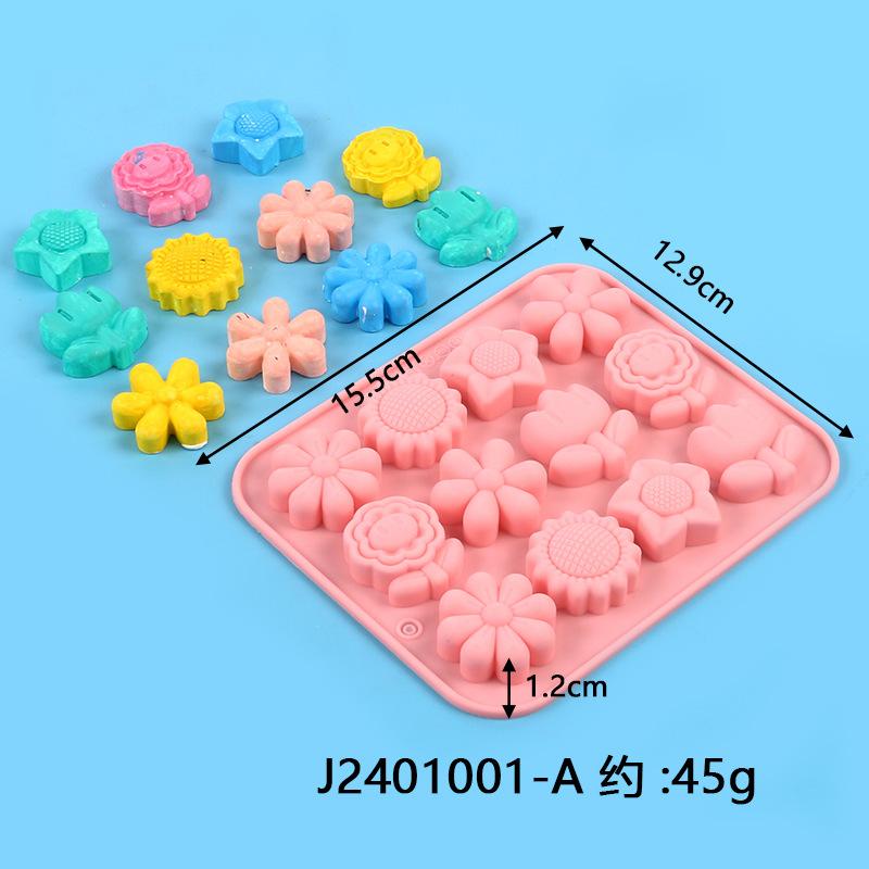 Chocolate Mold Kitchen DIY Baking Tools Cake Decoration Pumpkin Flower Leaf Ghost Jelly Mould Creative Ice Lattice Silicone Mold