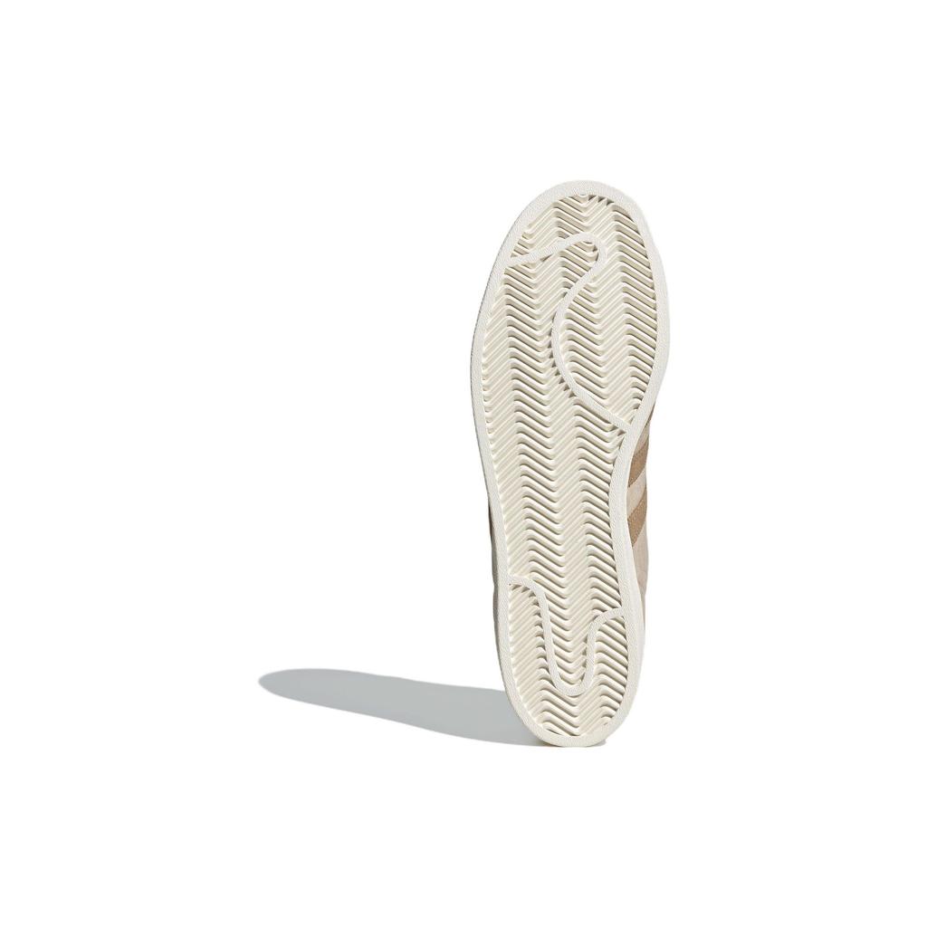 Adidas Originals Superstar Comfortable Versatile Durable Warm Low-Top Sneakers Unisex Sneakers Brown White IE2940