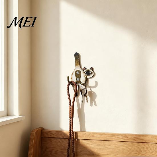 No Drill Wall Hook Cat Butt Wooden Hook, Double with Strong Adhesive Backing Corridor Organizer Durable Cat-Shaped Decorative for Keys Bags