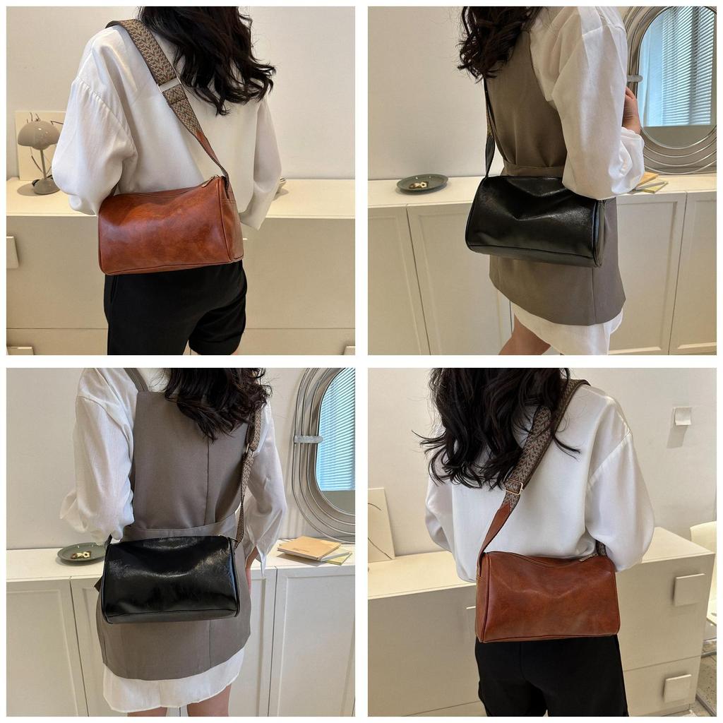 Trendy Vintage Shoulder Bag For Girls Stylish And Chic With Multiple Color Options