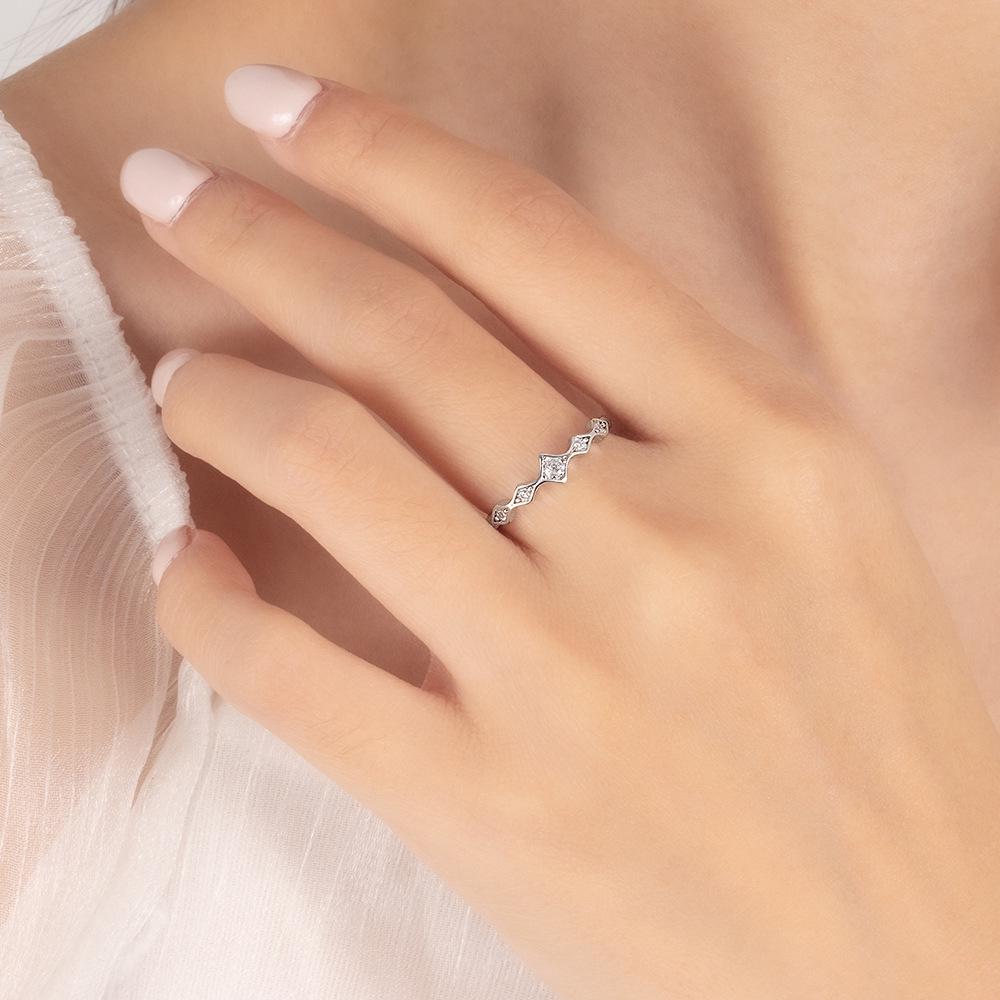 Exquisite Sweet Zircon Rhombus Adjustable Ring - Fashionable and Simple Design