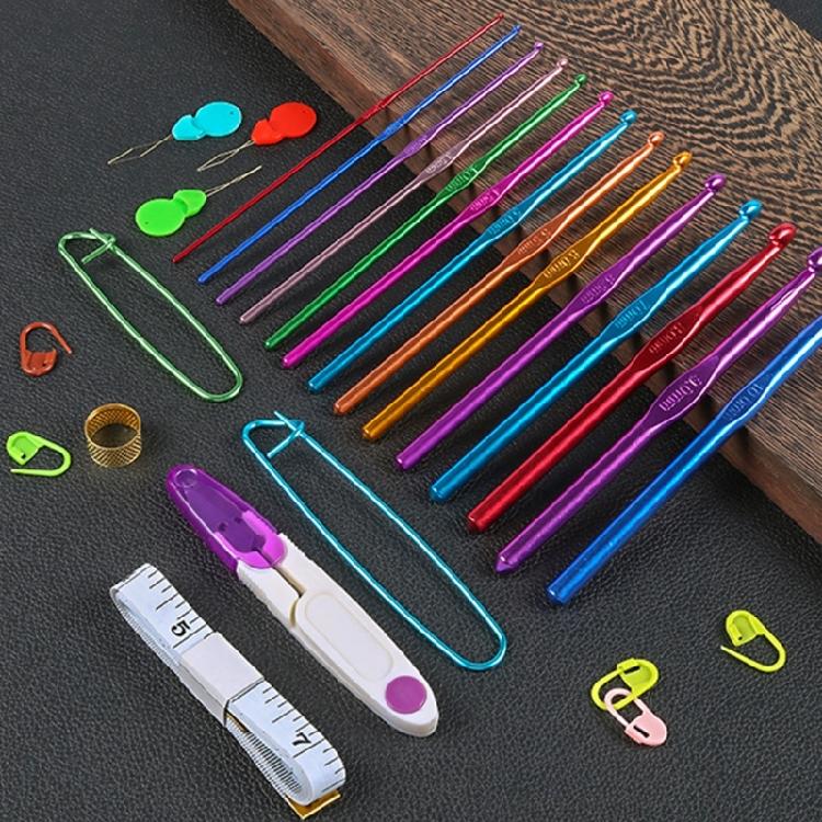 Crochet Hooks Set, Aluminum Alloy Knitting Needle for Arthritic Hands with Grip