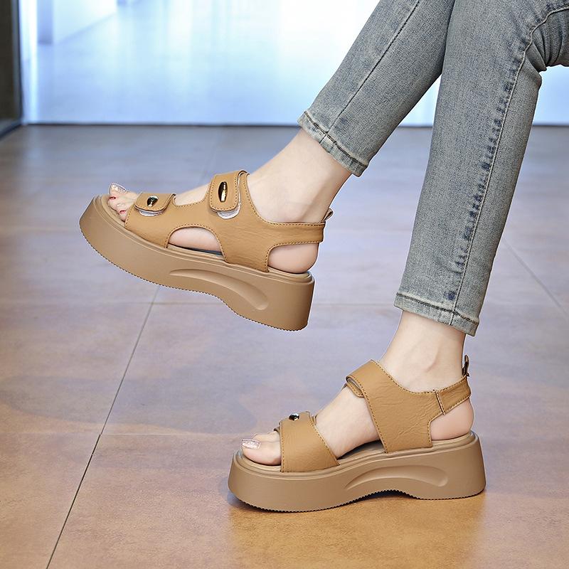 Platform beach sandals women's 2025 summer new versatile open-toed small height increase casual sports sandals