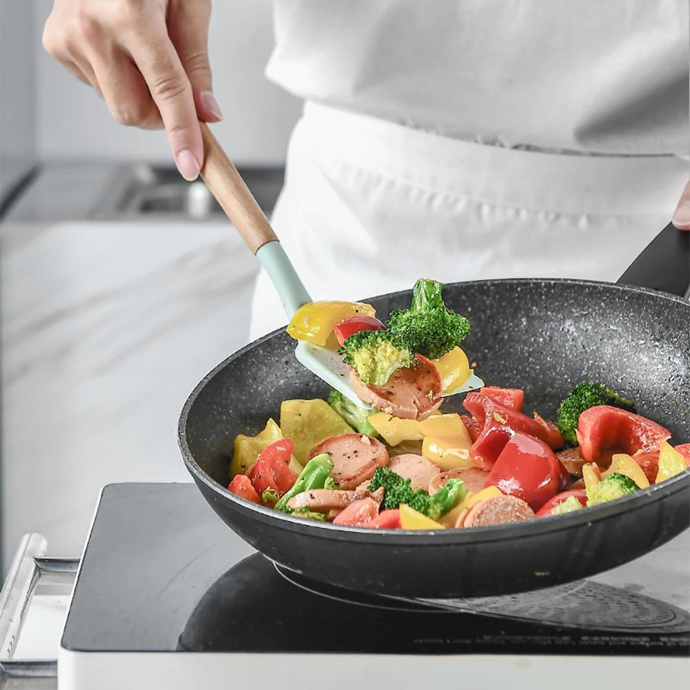 13Pcs Ilicone Kitchen Utensils Spatula Shovel Soup Spoon Cooking Tool with Storage Bucket Non-Stick Wood Handle Kitchen Gadgets