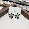 Faionable Retro Simplified Red Firework Diamond Embedded Earrings Luxury Court Design Sensation Earring Accories for Women
