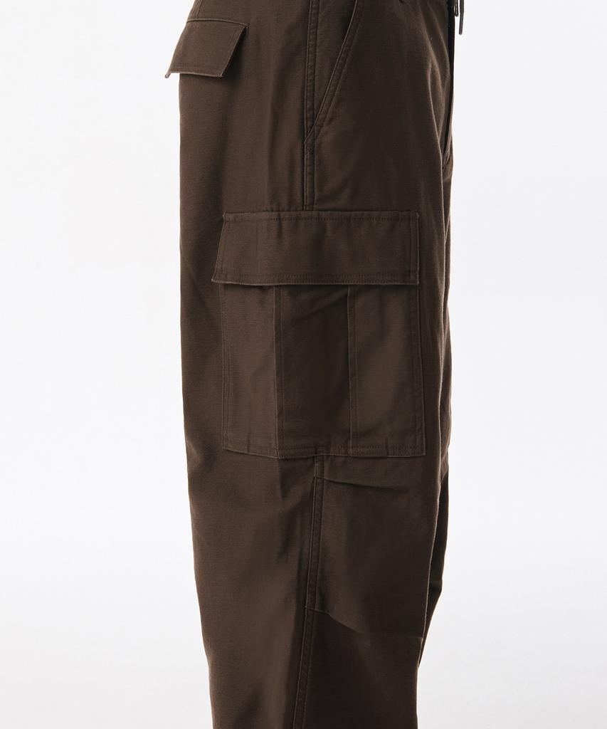 MUSINSA STANDARD Back Satin Parachute Cargo Pants [Brown]