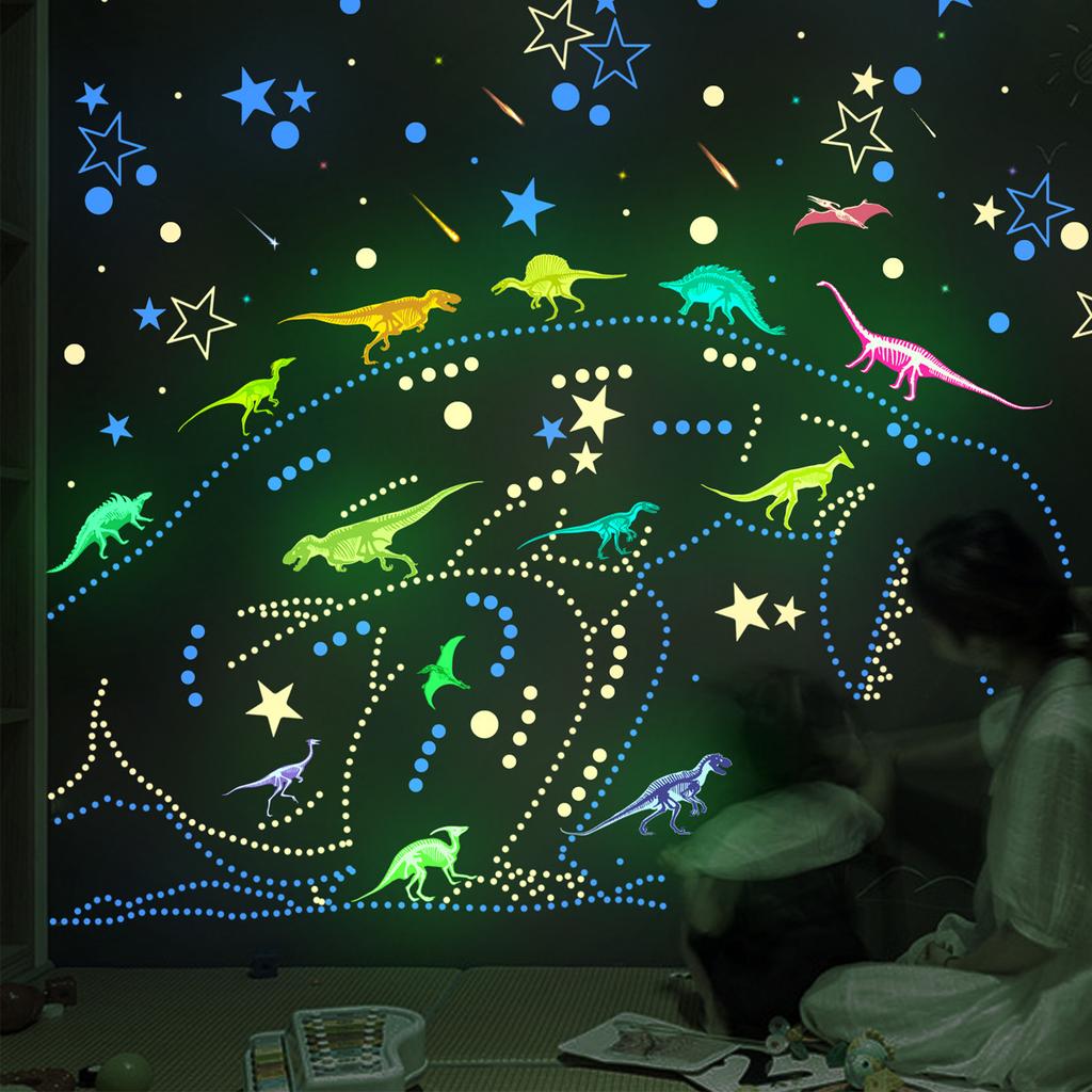 Starry Astronaut Glow-in-the-dark Wall Stickers Cartoon Rabbit Wall Stickers Spaceship Glow-in-the-dark Decorative Wall Stickers