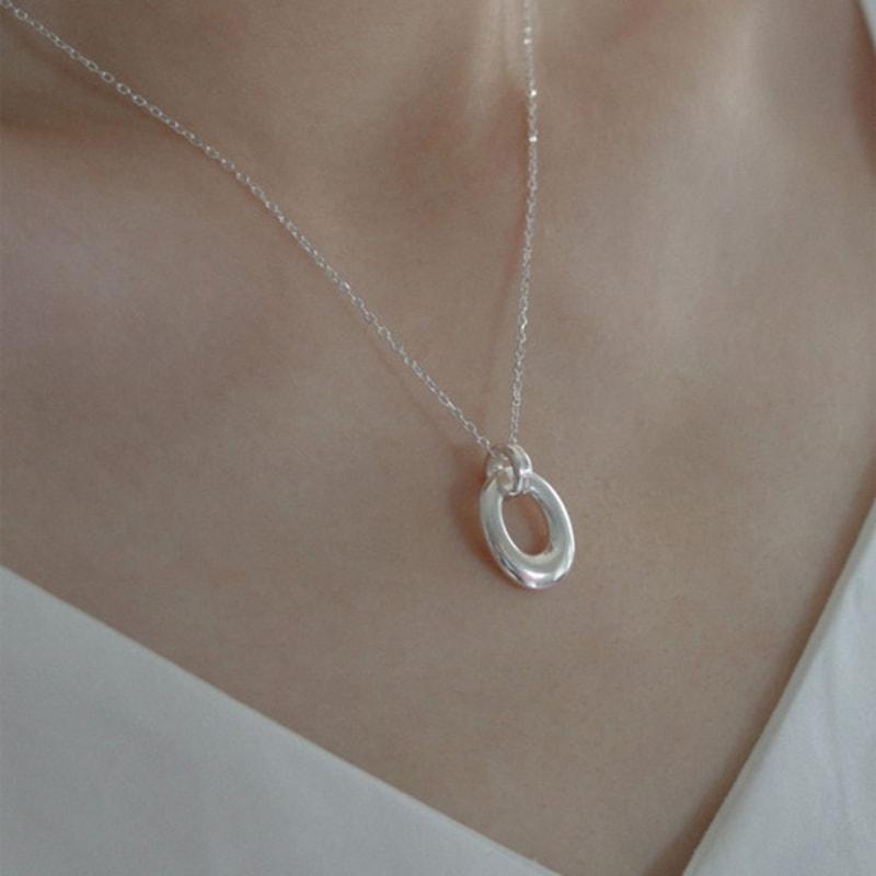 

youngglow silver925 doughnut necklace (2color) Silver
