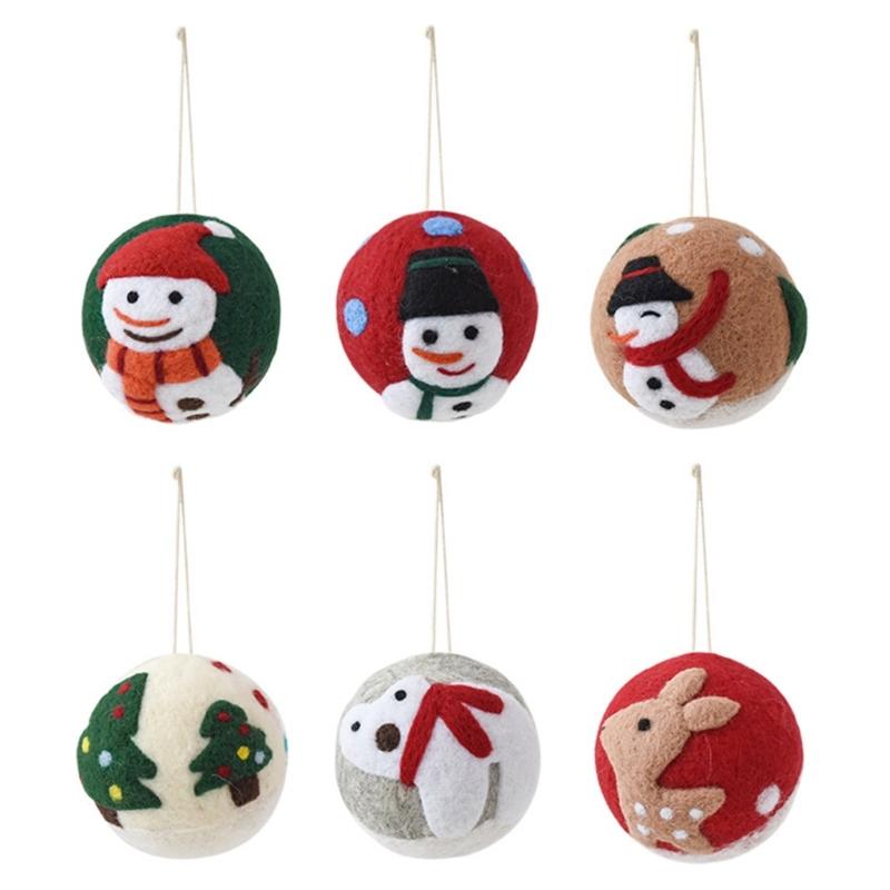 Christmas Tree Felt Ball Ornament with Hanging Loop, Soft 9CM Holiday Tree Decoration for Wreath and Festival Rooms